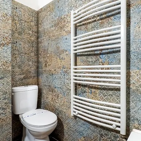 The Birdcage Appartement *
