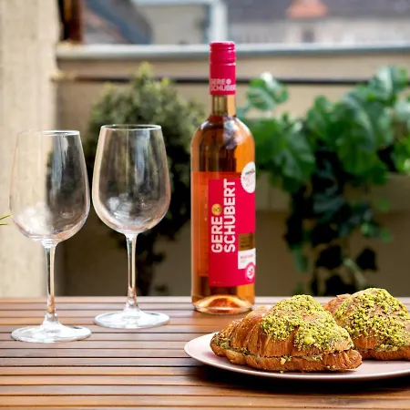 The Birdcage Διαμέρισμα *